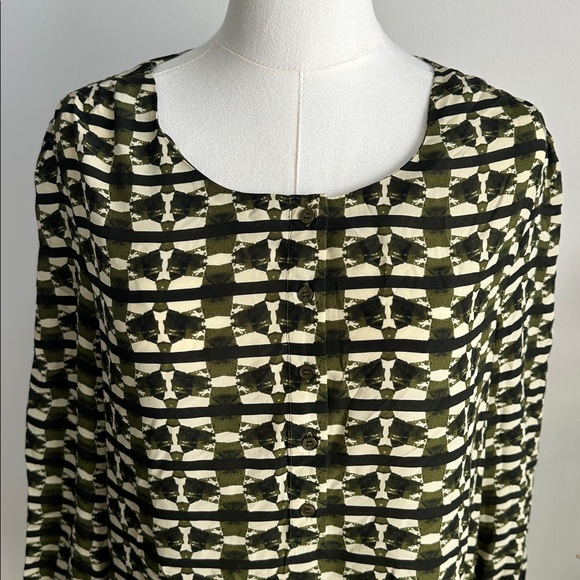 Anthropologie FEI Women’s Lightweight Silk Abstract Geometric Print Blouse 8 - Picture 2 of 9